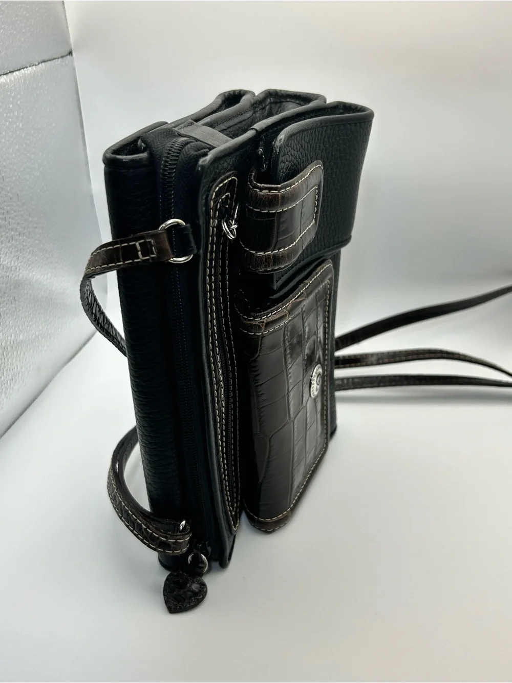 Brighton Vintage Pebble Leather Crossbody Purse Two-tone Black Brown Organizer - Picture 15 of 16